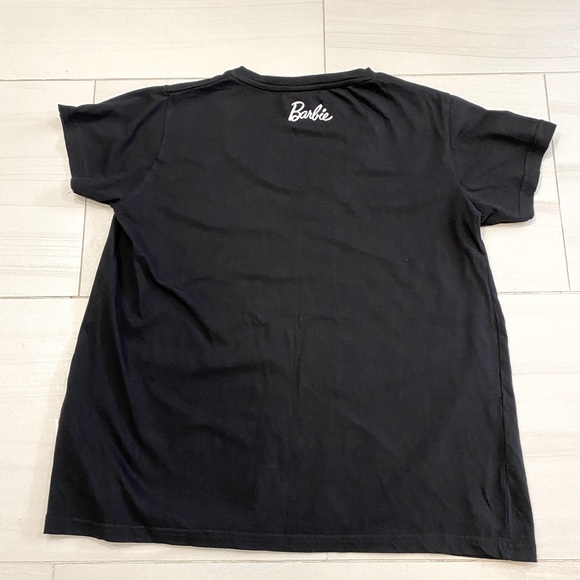 Barbie , Black T-Shirt ! - Picture 2 of 5